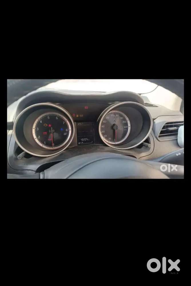 Maruti Suzuki Swift 2021 Petrol 50000 Km Driven