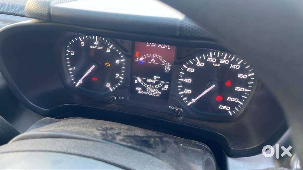 Tata Altroz Xm Petrol 2021