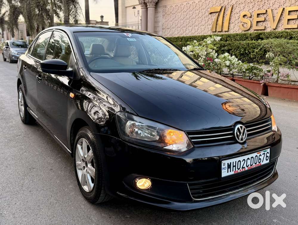 Volkswagen Vento 2010-2013 Petrol Highline, 2011, Petrol