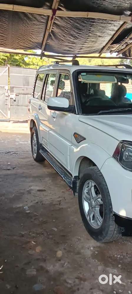 Mahindra Scorpio 2017 Diesel 50000 Km Driven