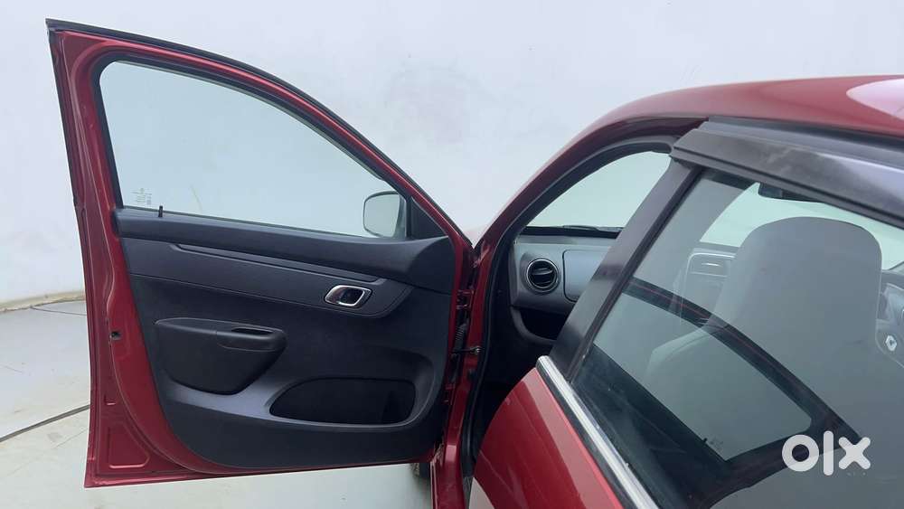 Renault Kwid 2019-ongoing 1.0 Rxt (o), 2019, Petrol
