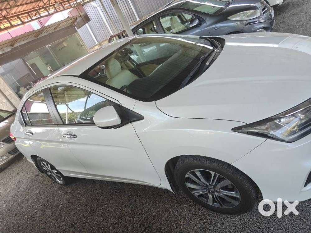Honda City V At I-vtec, 2018, Petrol