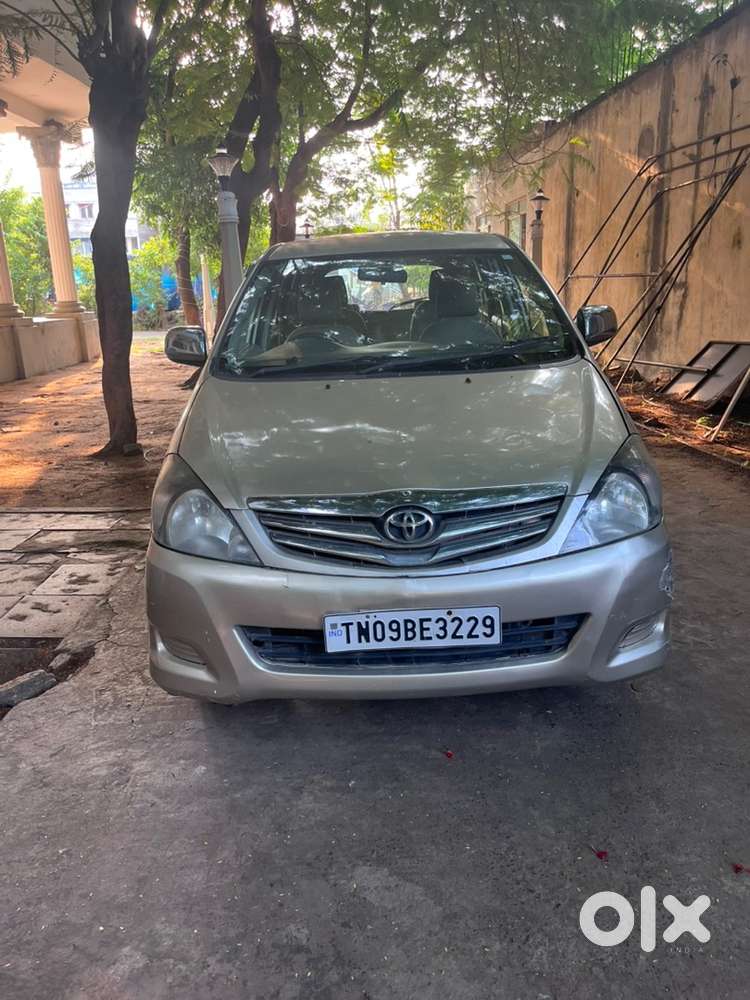 Toyota Innova Diesel 2010