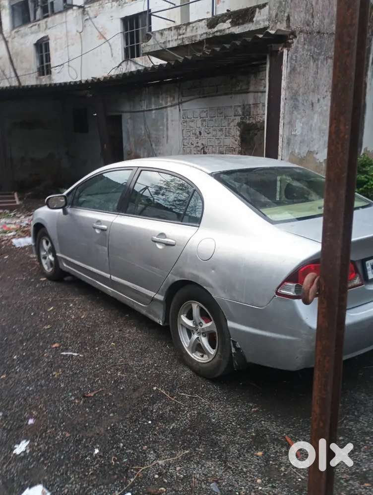Honda Civic 2010 Petrol 105000 Km Driven
