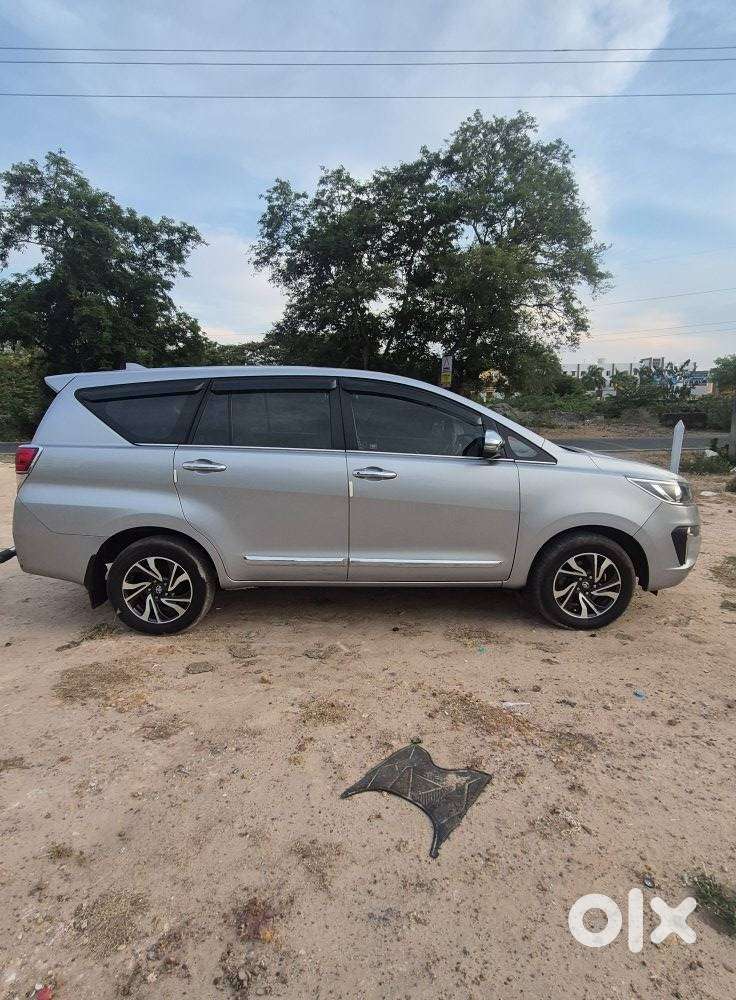 Toyota Innova Crysta 2.4 G Mt, 2021, Diesel