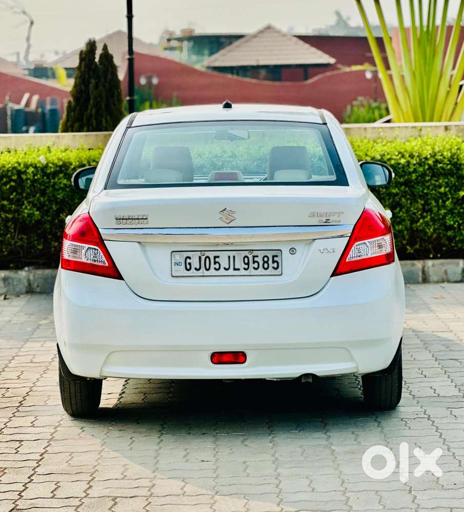 Maruti Suzuki Dzire 1.2 Vxi Cng, 2015, Cng & Hybrids