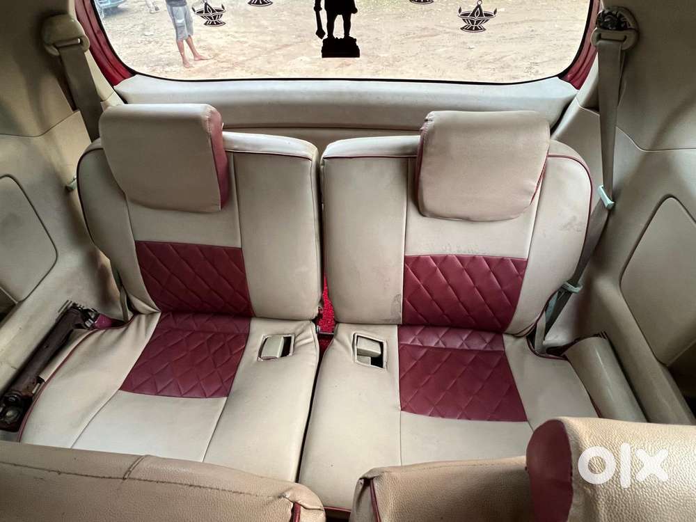 Toyota Innova 2.5 G (diesel) 8 Seater, 2005, Diesel