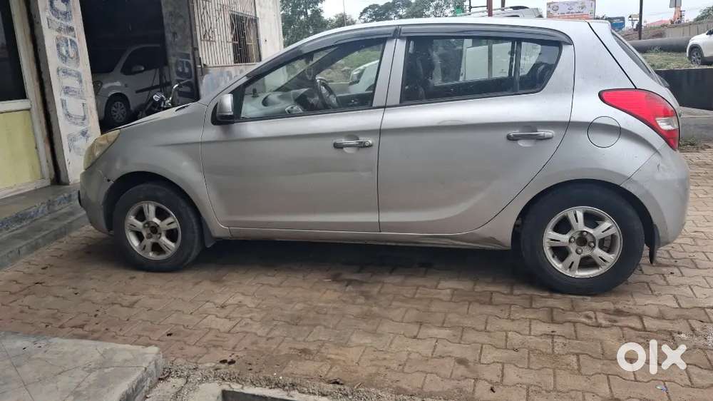 Hyundai I20 2010 With 120000 Km