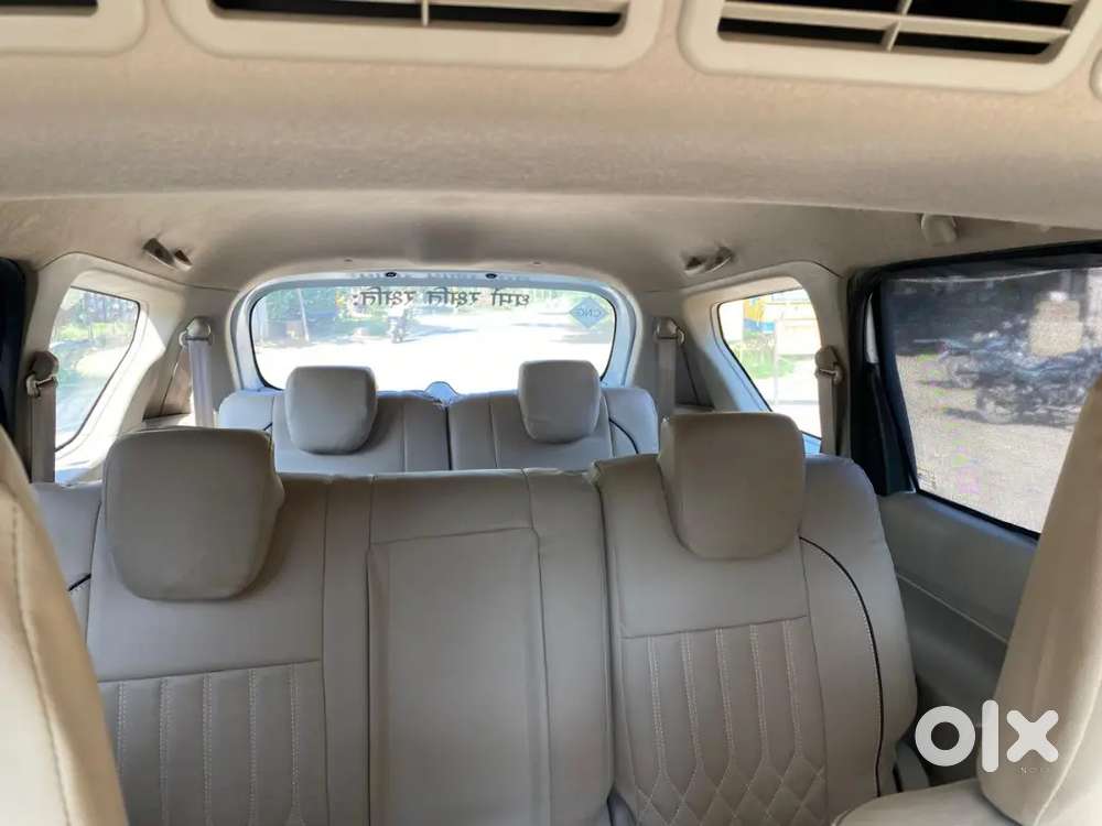 Maruti Suzuki Ertiga Vxi 2025