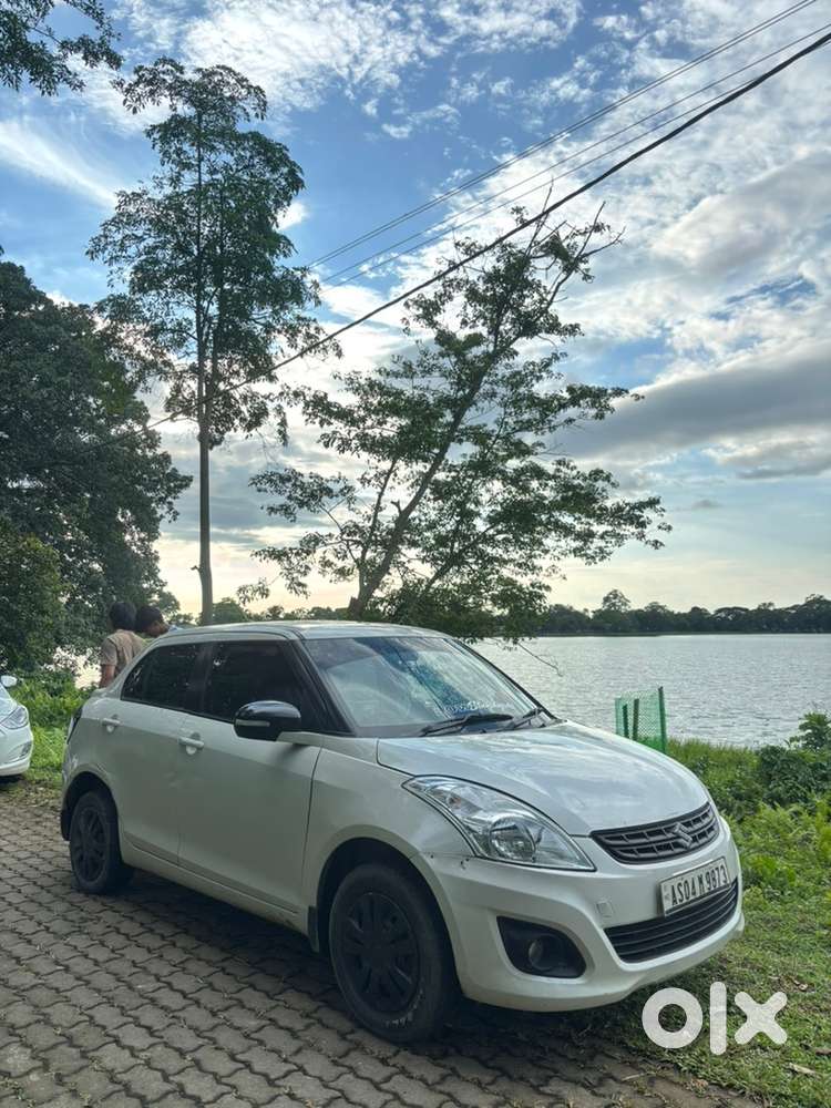 Swift Dzire Maruti 2014 Decembar