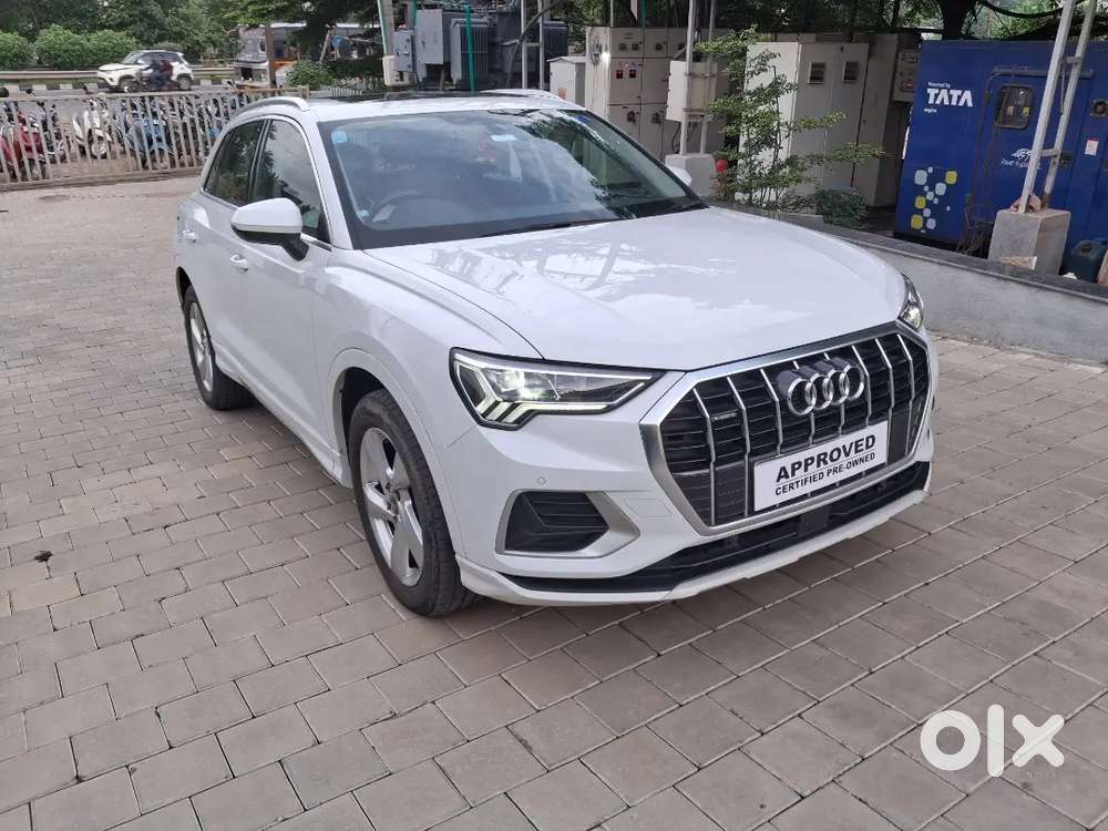 Audi Q3 2023 Premium