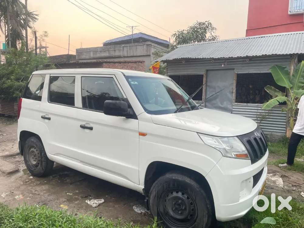 Mahindra Tuv 300 2018