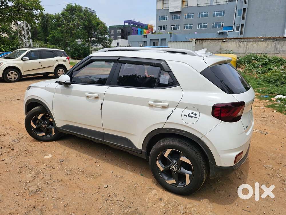 Hyundai Venue 1.0l Turbo Gdi Sx Mt, 2020, Petrol