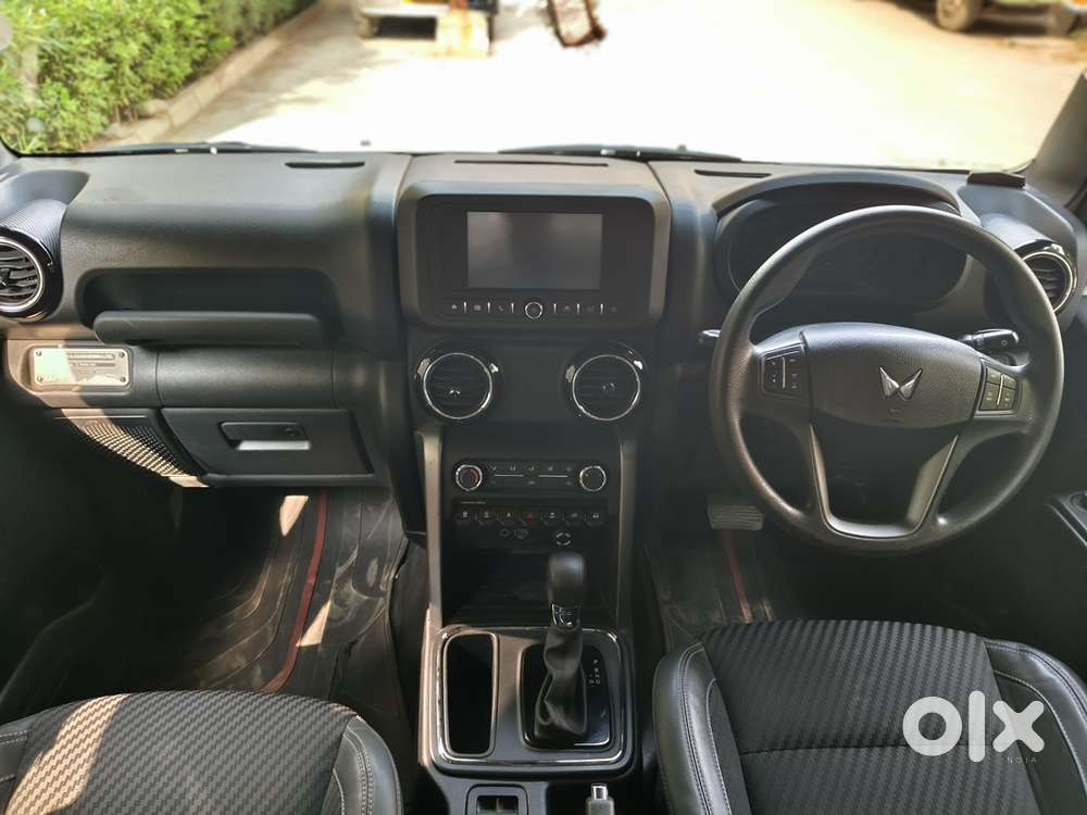 Mahindra Thar Petrol 2024