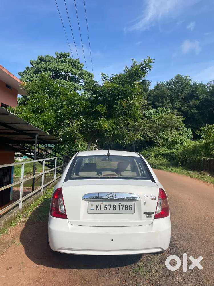 Hyundai Verna 2009