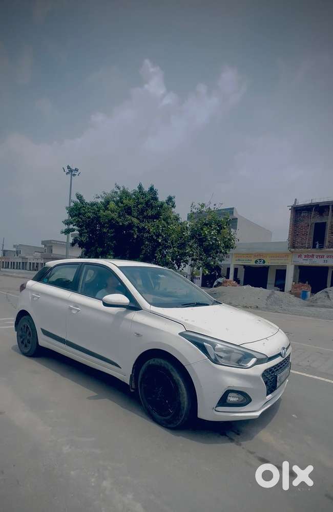 Hyundai Elite I20 Petrol Manual 2018 1st