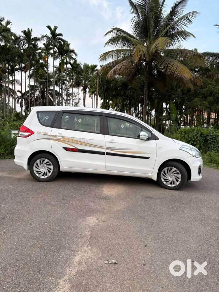 Maruti Suzuki Ertiga Vdi, 2016, Diesel