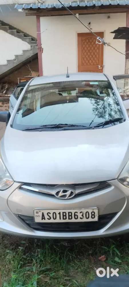 Hyundai Eon 75000 Km Driven