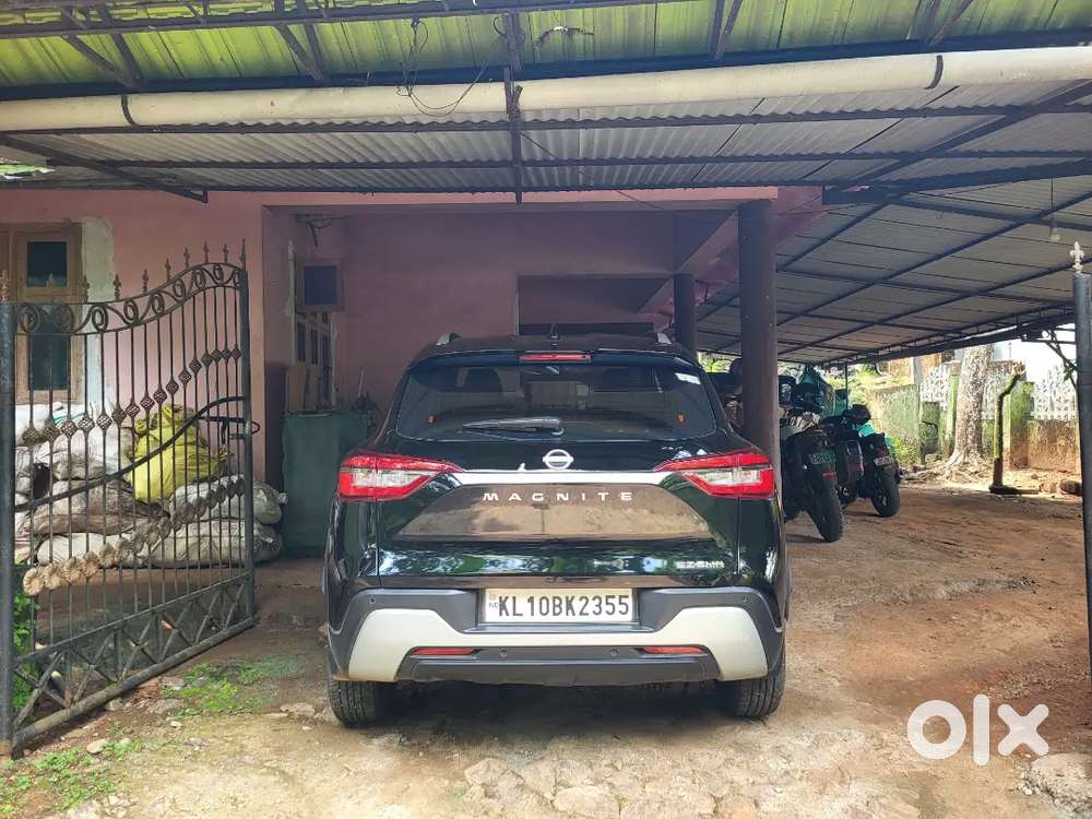 Nissan Magnite 2024 Petrol Amt 4000 Km Driven