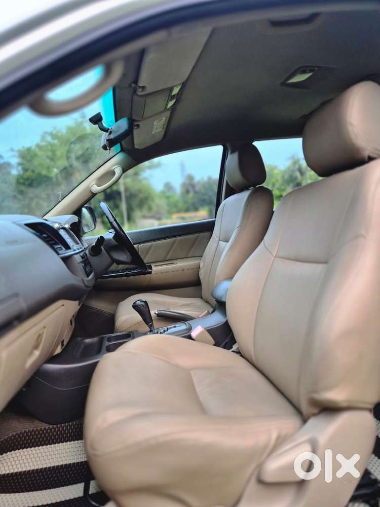 Toyota Fortuner 2011-2016 4x2 At, 2012, Diesel
