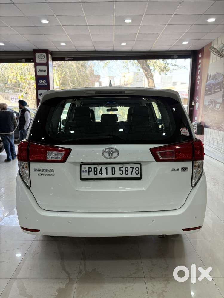 Toyota Innova Crysta [2020-ongoing] 2.4 Vx 7 Str, 2021, Diesel