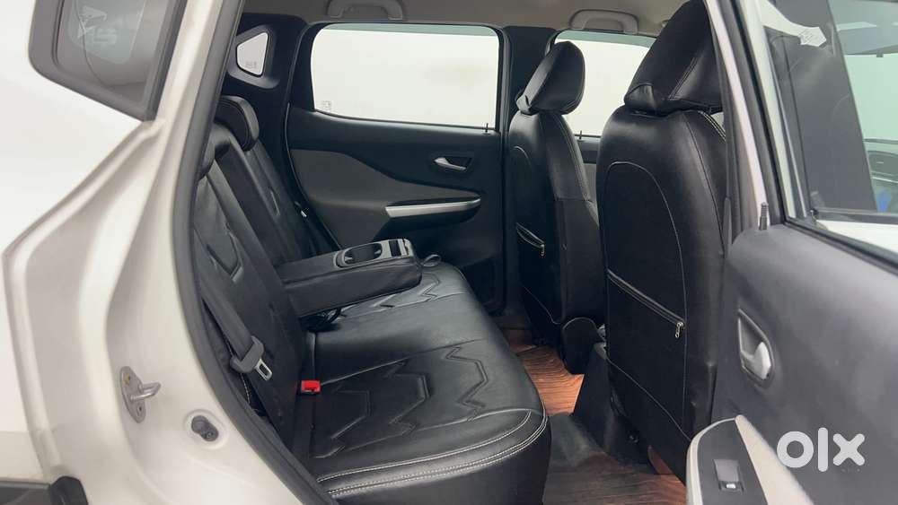 Nissan Magnite Xv Turbo, 2024, Petrol