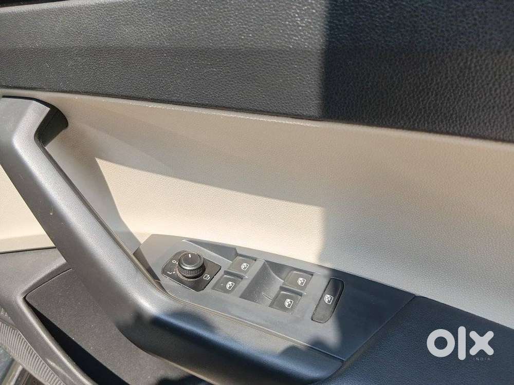 Skoda Slavia 1.5 Tsi Style At, 2022, Petrol