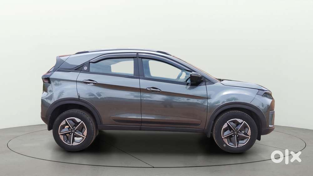 Tata Nexon Creative Plus S 1.2 Revotron Petrol 7dca, 2023, Petrol