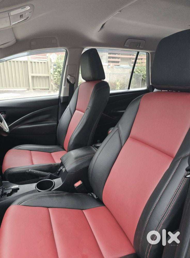 Toyota Innova Crysta [2020-ongoing] 2.4 Gx At 7 Str, 2021, Diesel