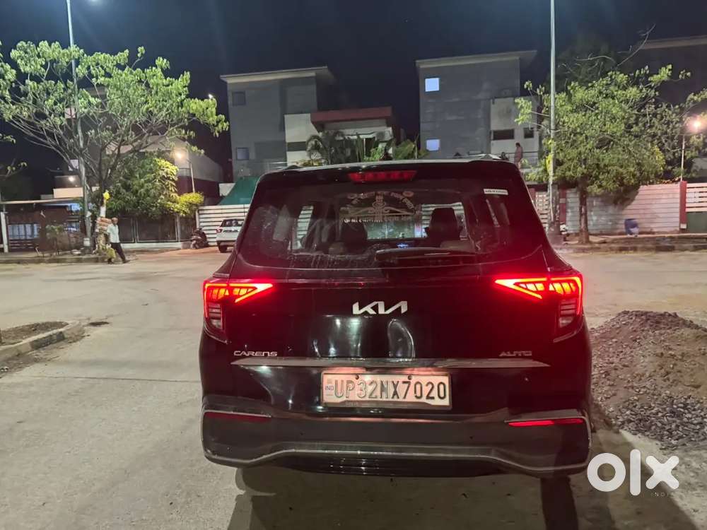 Kia Carens 2023 Diesel Well Maintained