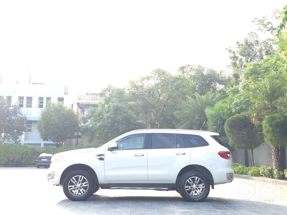 Ford Endeavour 3.2 Titanium 4x4 At, 2017, Diesel