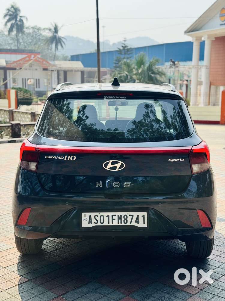 Hyundai I10 Sportz, 2023, Petrol