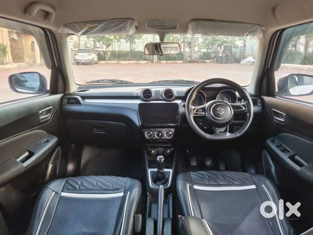 Maruti Suzuki Swift Vxi + Manual, 2022, Petrol