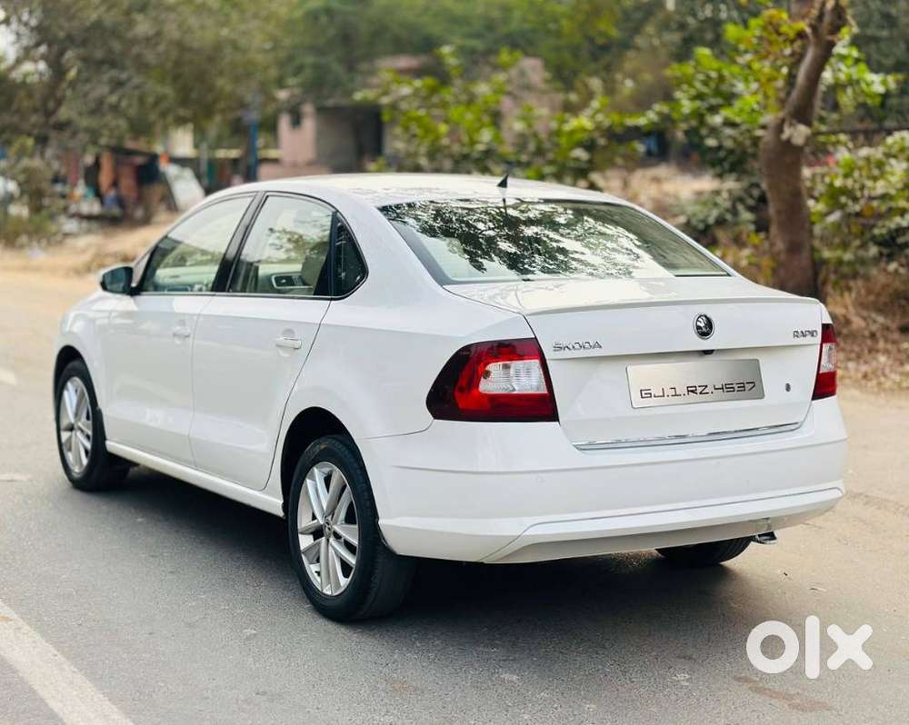 Skoda Rapid 2013-2016 1.6 Mpi Elegance Black Package, 2017, Petrol