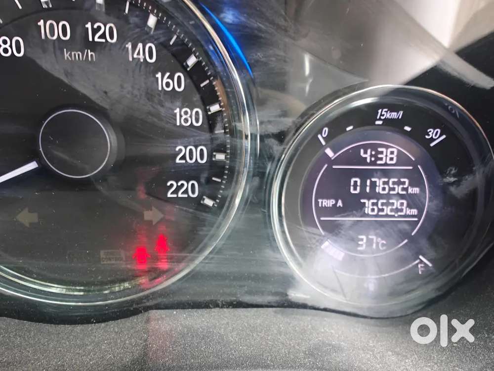 Honda City 1.5 V 2022