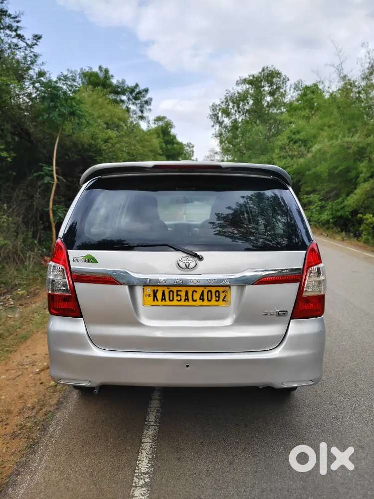 Toyota Innova 2.5g Bs4 2011
