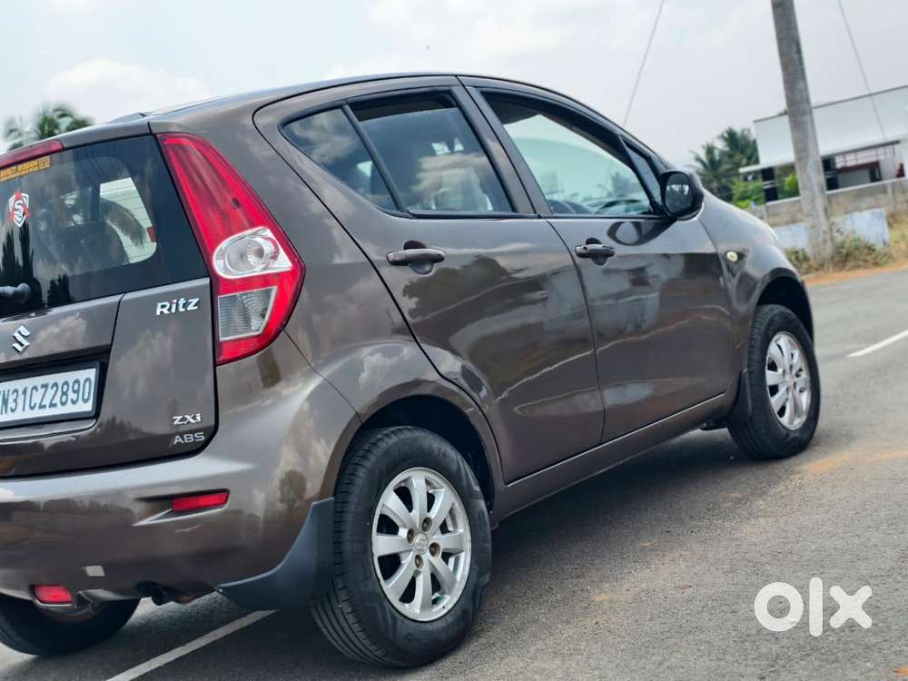 Maruti Suzuki Ritz Zxi, 2010, Petrol