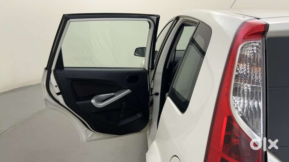 Ford Figo 1.2 Duratec Petrol Titanium, 2011, Petrol