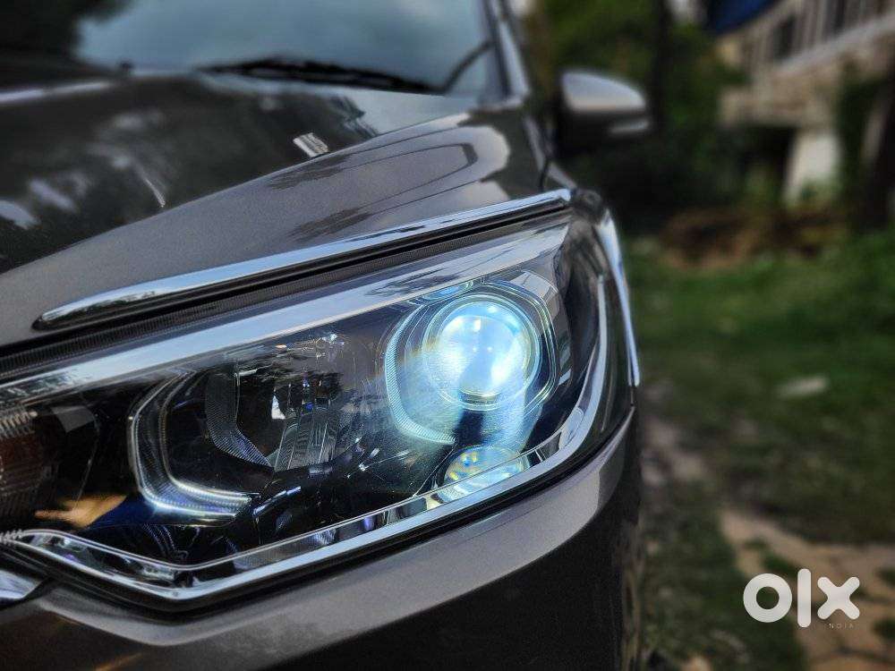 Maruti Suzuki Ertiga Vxi Abs Bs Iv, 2024, Petrol