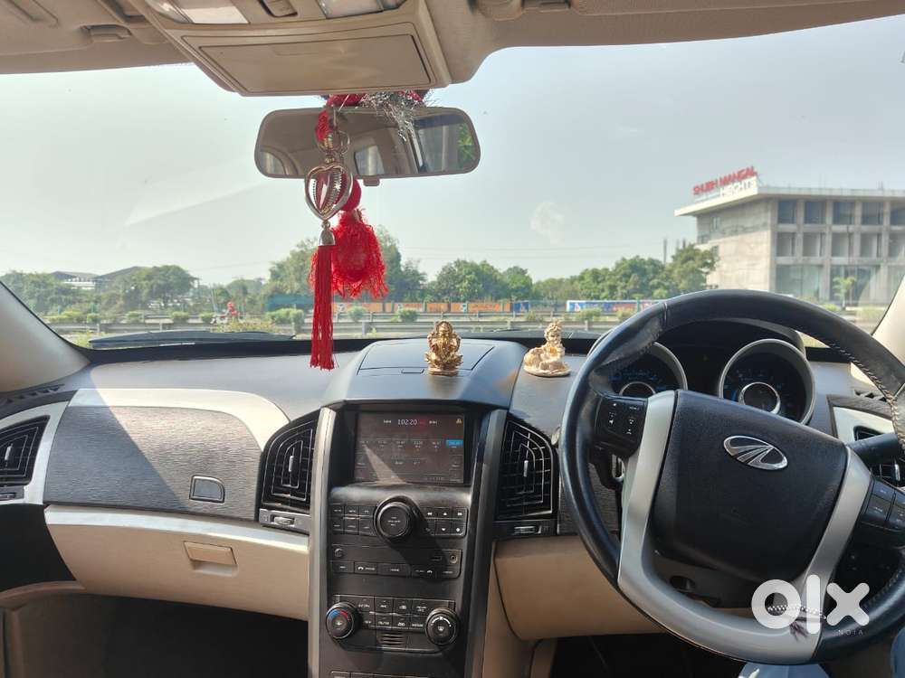 Mahindra Xuv500 2.2 W10 Sportz Edition Mt, 2016