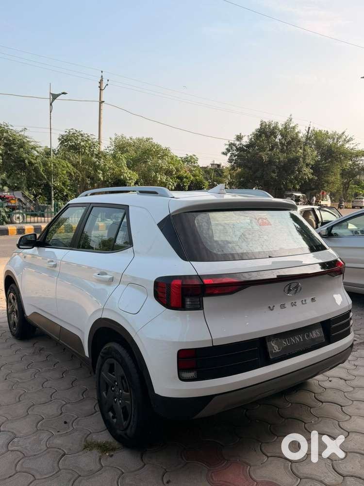Hyundai Venue 1.2 S Plus, 2025, Petrol