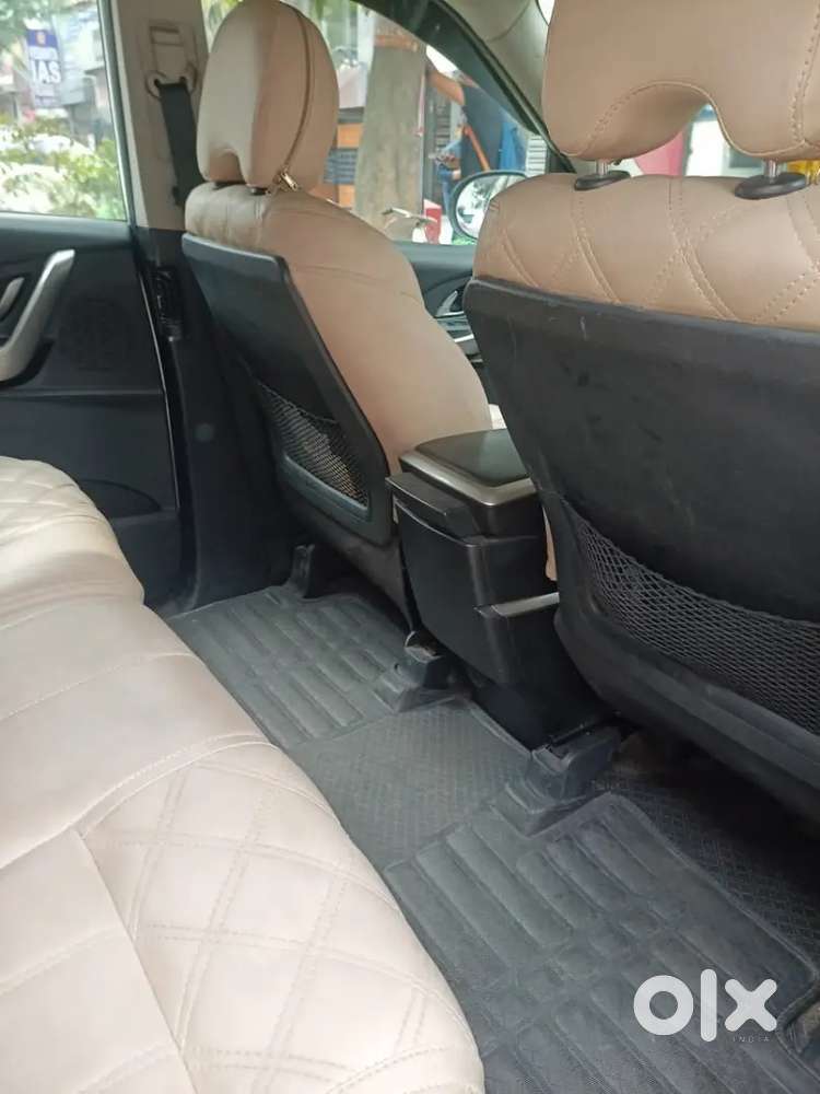 Mahindra Xuv500 2018 Diesel 1st Owner