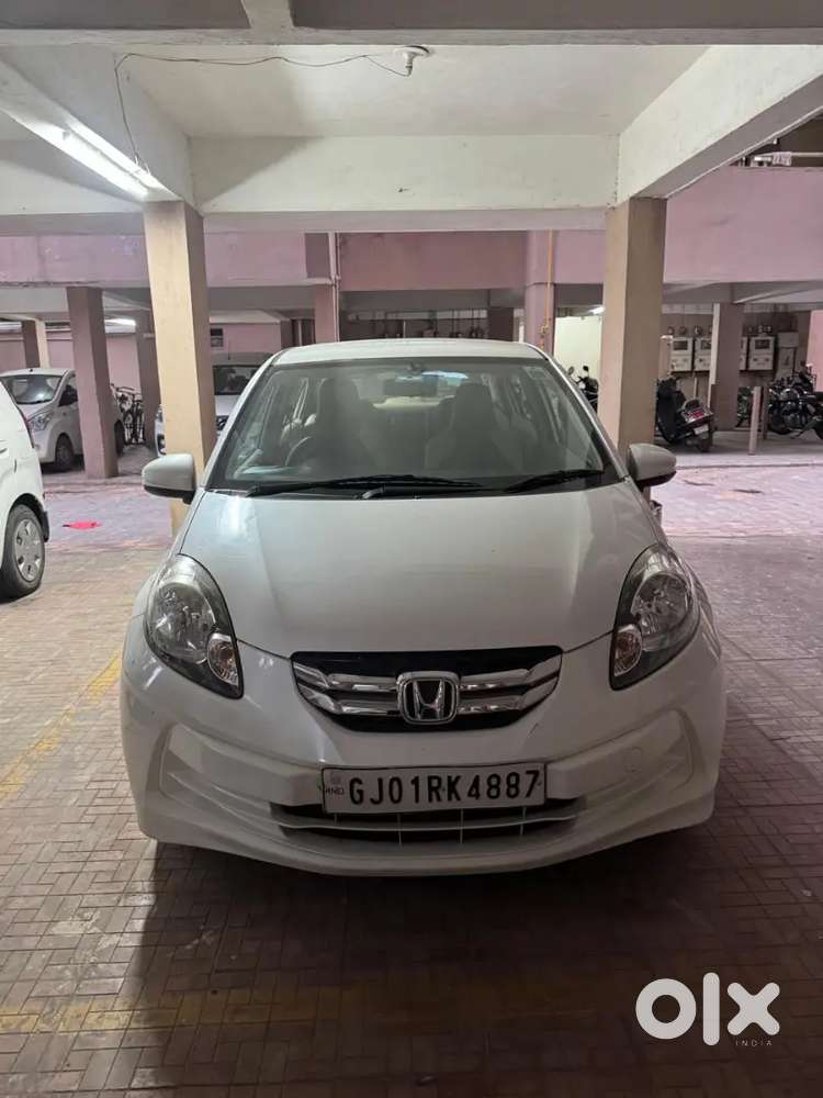 Honda Amaze Petrol 2015