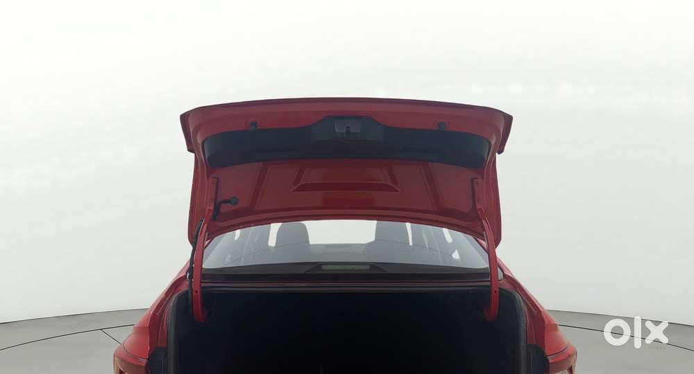 Skoda Slavia 1.0 Ambition Tsi, 2022, Petrol