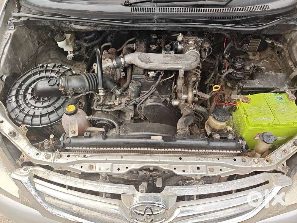 Toyota Innova 2.5 G4 Diesel 8-seater, 2009, Diesel