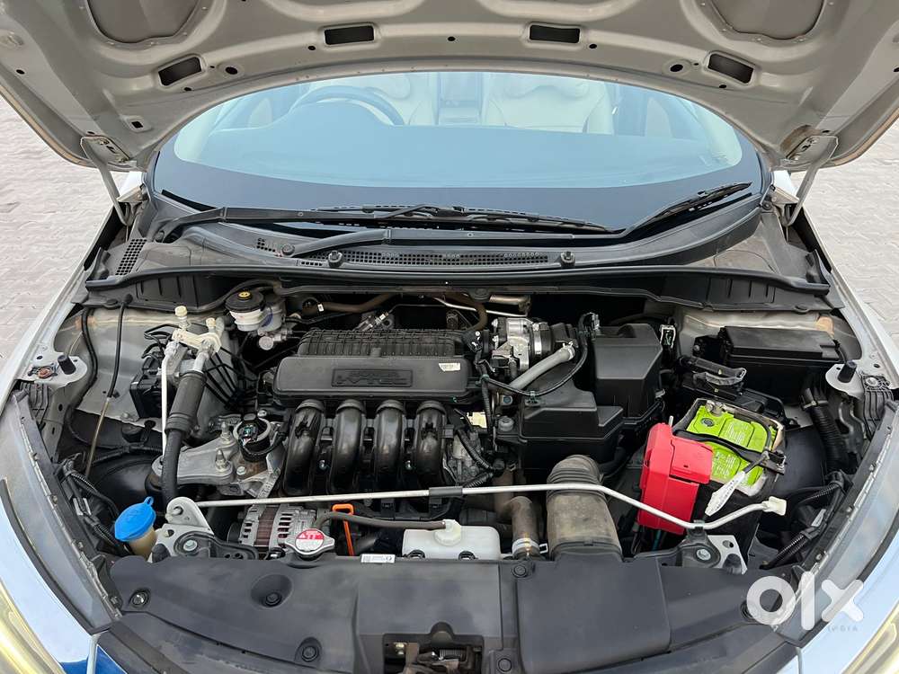 Honda City 1.5 V 5th Gen I-vtec Mt, 2022, Petrol