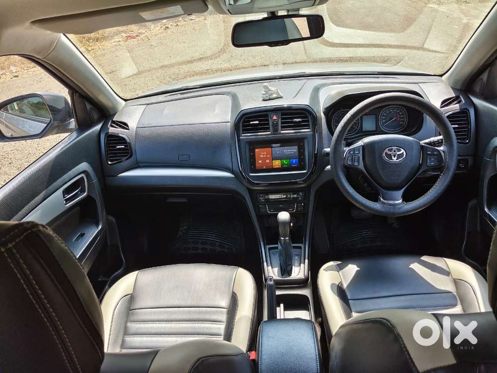 Toyota Urban Cruiser 1.5 Premium Grade At, 2022, Petrol