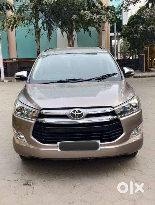 Toyota Innova Crysta [2020-ongoing] 2.4 Zx 7 Str, 2017, Diesel