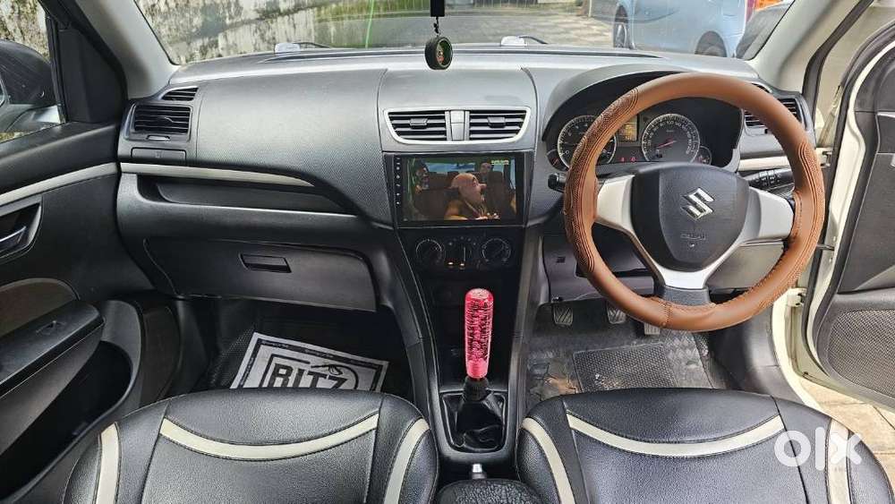 Maruti Suzuki Swift Vxi Optional, 2017, Petrol