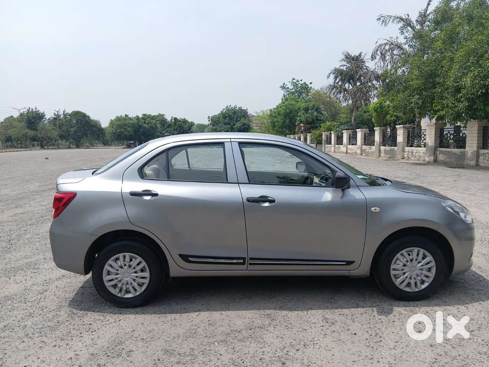 Maruti Suzuki Swift Dzire Lxi Option, 2022, Petrol